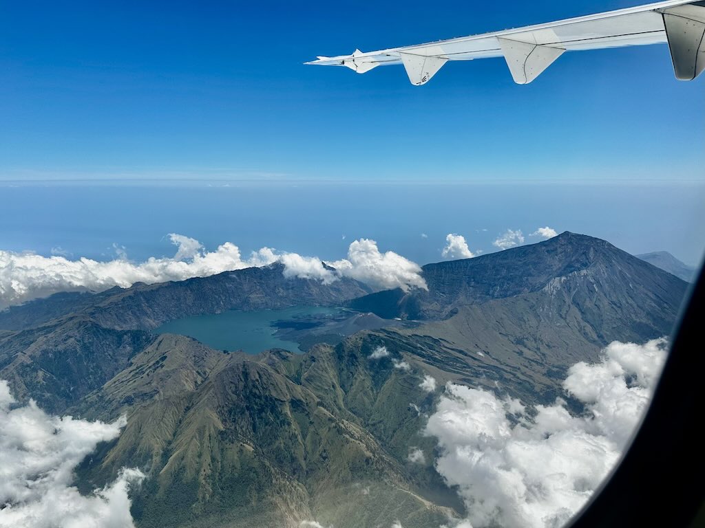 Lombok Indonésie volcan Rinjani vu d'avion