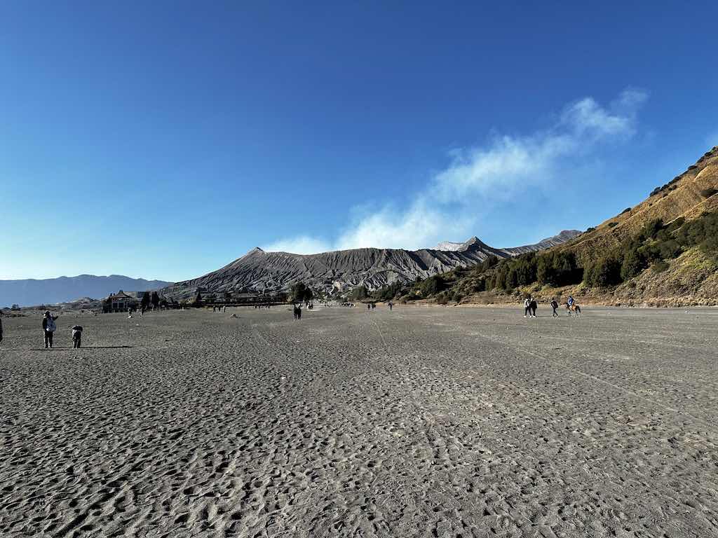 Mont Bromo volcan lave Java Indonesie