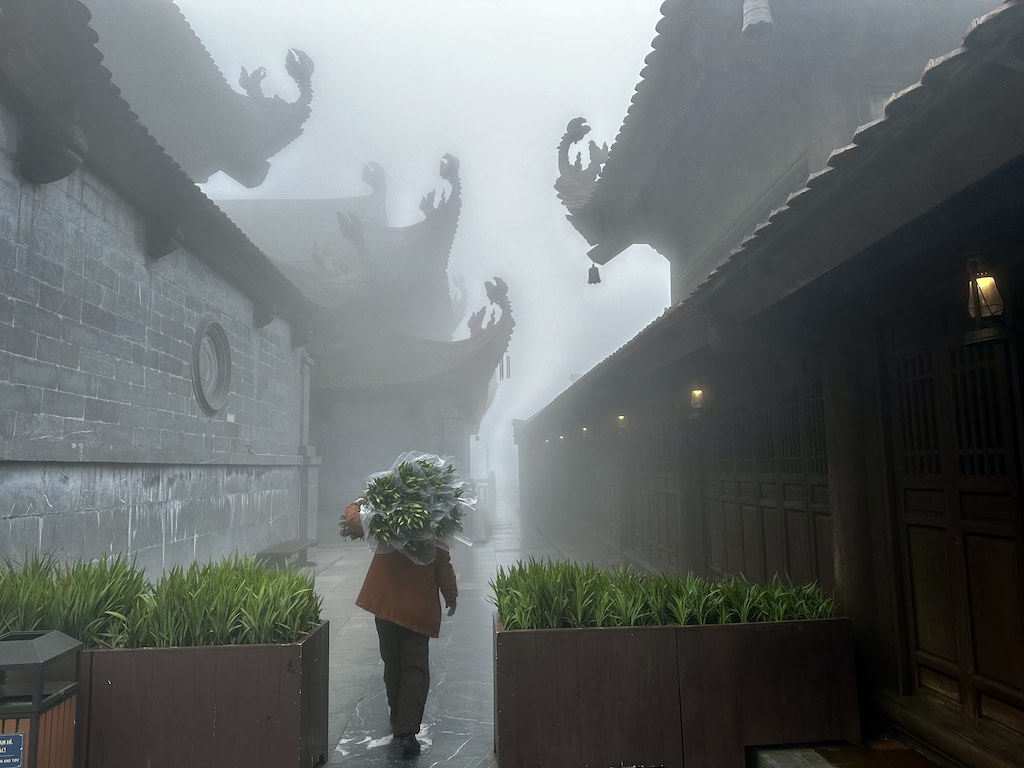 Sa Pa temples bouhistes au Fansipan Vietnam