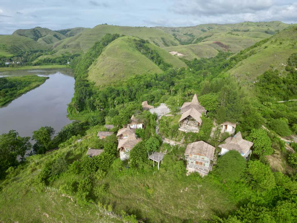 Sumba Est Morinda villa and resto