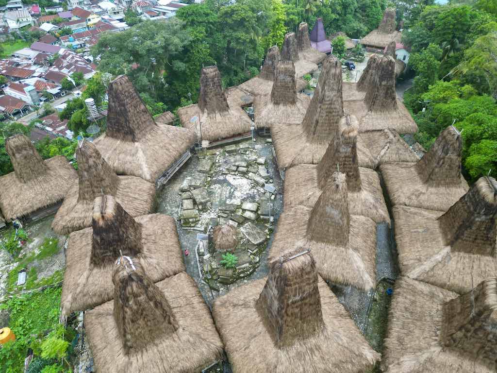 Sumba Ouest village traditionnel Wailang Waikabubak